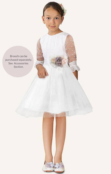 Vestido de comunión, Velas de comunión, Zapatos de comunión, Guantes de comunión, Bolsos de comunión, Chicago, London, Illinois, UK, Liverpool, Ireland, Belfast, Dublin, Germany, Miami, Canada, Toronto, Wasilla, Texas, Houston, Orlando, Weston, New York, Massachusetts, California, Colombia, Bogotá, Miami, México, Puerto Vallarta, Guadalajara, República Dominicana, Quito.