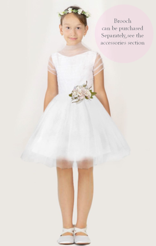 Vestido de comunión, Velas de comunión, Chicago, London, Illinois, UK, Liverpool, Ireland, Belfast, Dublin, Germany, Miami, Canada, Toronto, Wasilla, Texas, Houston, Orlando, Weston, New York, Massachusetts, California, Colombia, Bogotá, Miami, México, Puerto Vallarta, Guadalajara, República Dominicana, Quito.Zapatos de comunión, Guantes de comunión, Bolsos de comunión.