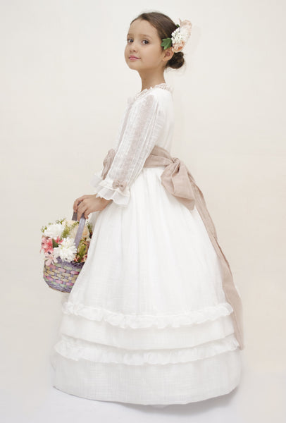 Vestido de comunión, Velas de comunión, Zapatos de comunión, Guantes de comunión, Bolsos de comunión, Chicago, London, Illinois, UK, Liverpool, Ireland, Belfast, Dublin, Germany, Miami, Canada, Toronto, Wasilla, Texas, Houston, Orlando, Weston, New York, Massachusetts, California, Colombia, Bogotá, Miami, México, Puerto Vallarta, Guadalajara, República Dominicana, Quito.